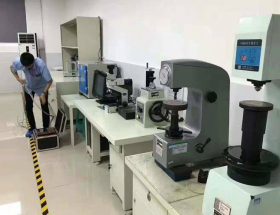 精密儀器設備噴漆翻新改造